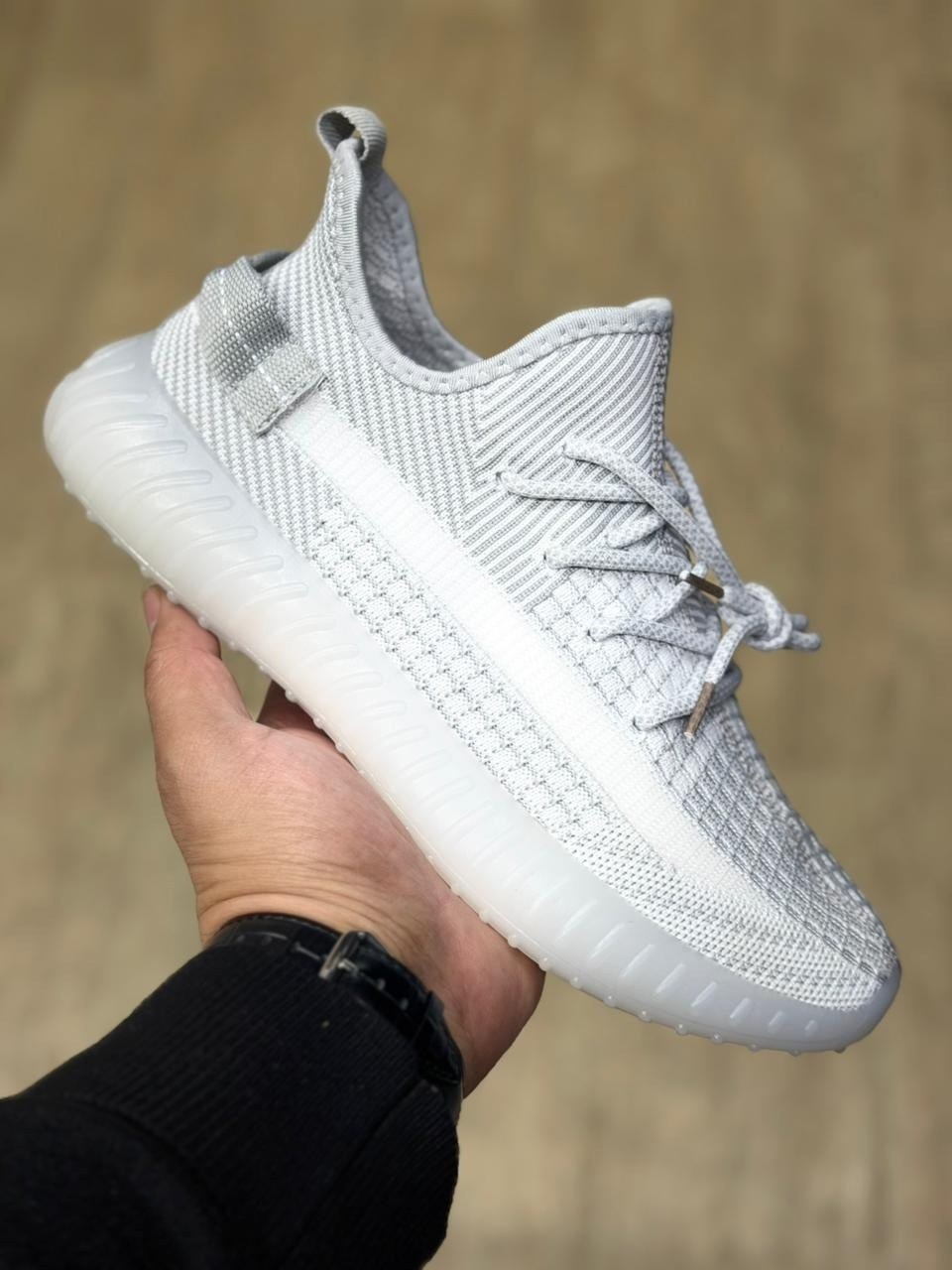 кроссовки мужские yeezy boost 350,адидас изи буст 350 в2,кроссовки yeezy boost 350,кроссовки adidas yeezy boost 350,кроссовки adidas yeezy boost