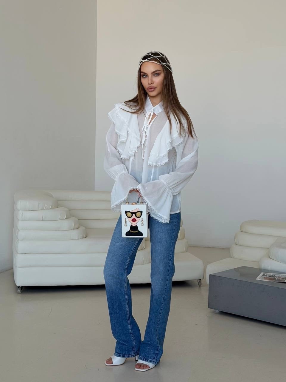 блузка с оборками,блузка с рюшами для женщин,прозрачная блузка с рюшами,белая блузка с рюшами,блузка в стиле бохо