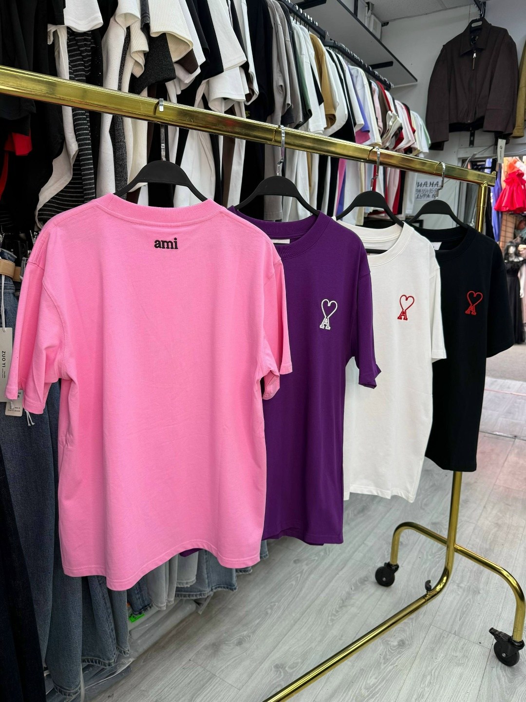 футболки женская,футболка,футболка мужская женская,брендовые вещи,летние футболки