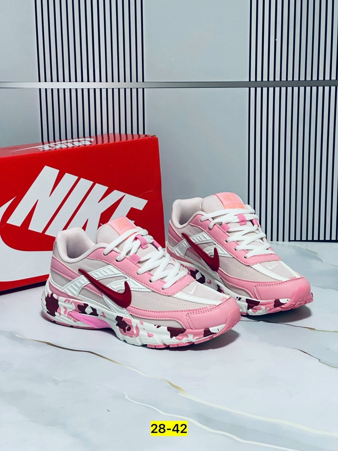 кроссовки nike initiator pink,кроссовки nike женские,женские кроссовки,кроссовки nike,кроссовки nike initiator розовые