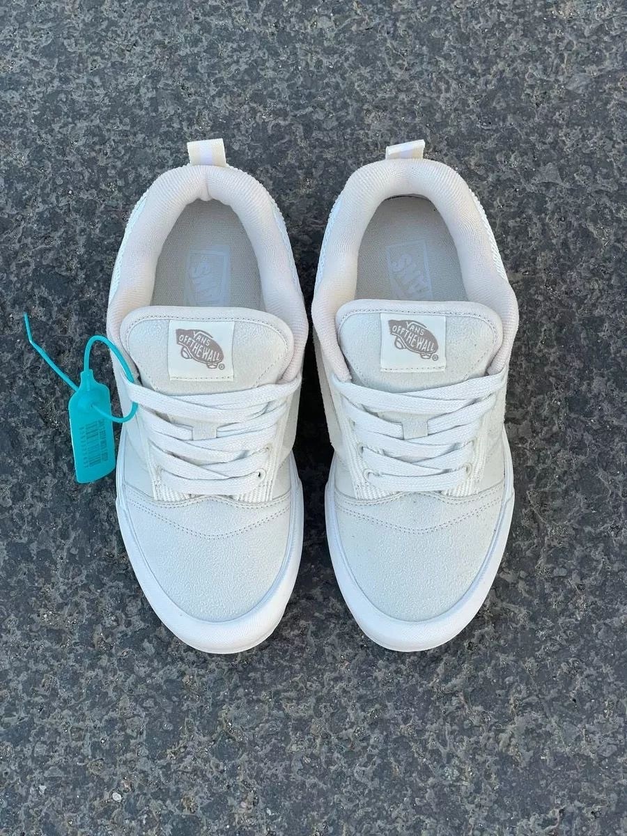 кроссовки,кроссовки подростковые,белые кроссовки,кроссовки молодежные,женские кроссовки