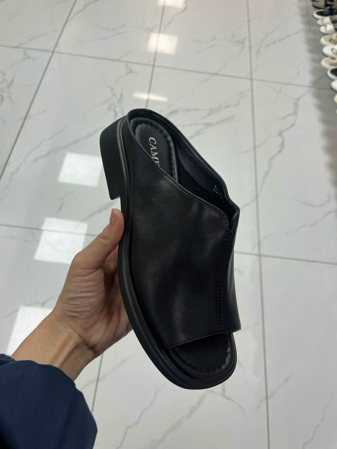 ,женские шлепанцы,шлепки кожаные,шлепки кожаные женские,шлепанцы женские из натуральной кожи