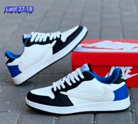 Кроссовки