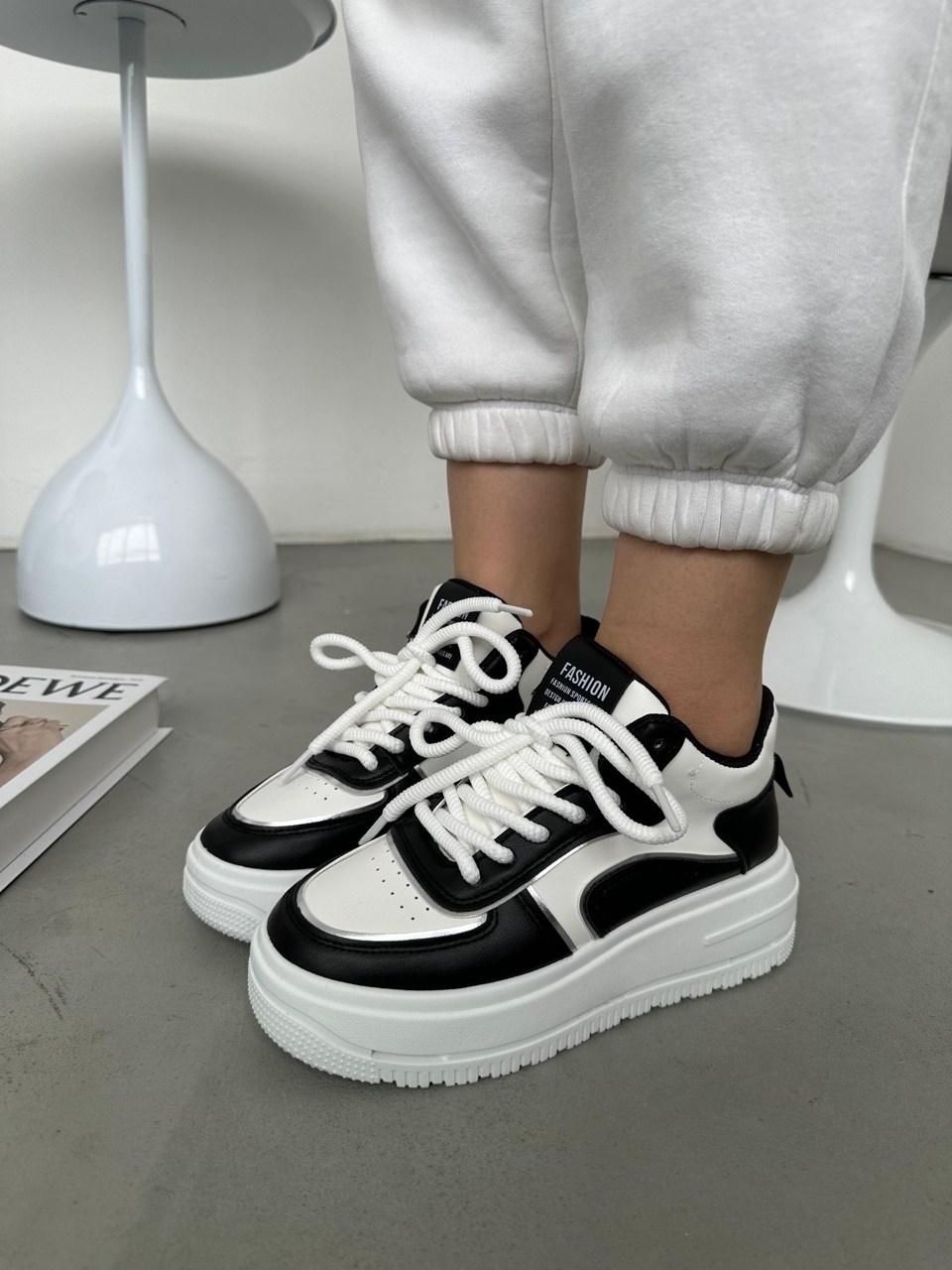женские кроссовки,,кроссовки женские черные,спортивная ,женские кроссовки на платформе