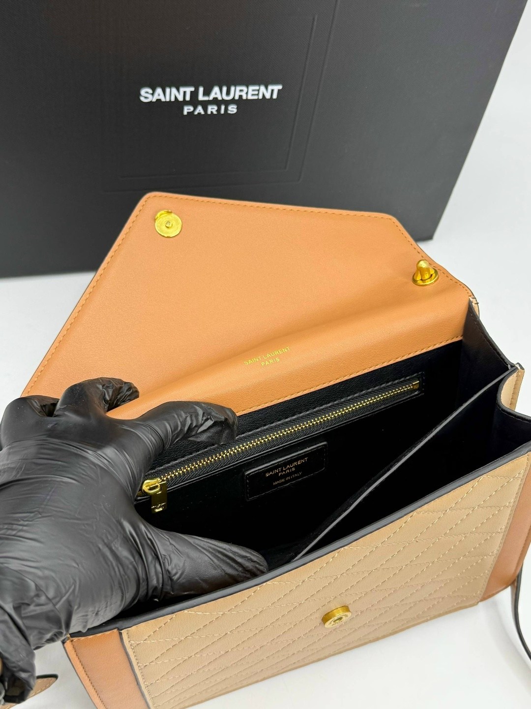 сумки yves saint laurent,cумка saint laurent,сумка женская yves saint laurent,сумка на плечо saint laurent,yves saint laurent сумка на плечо