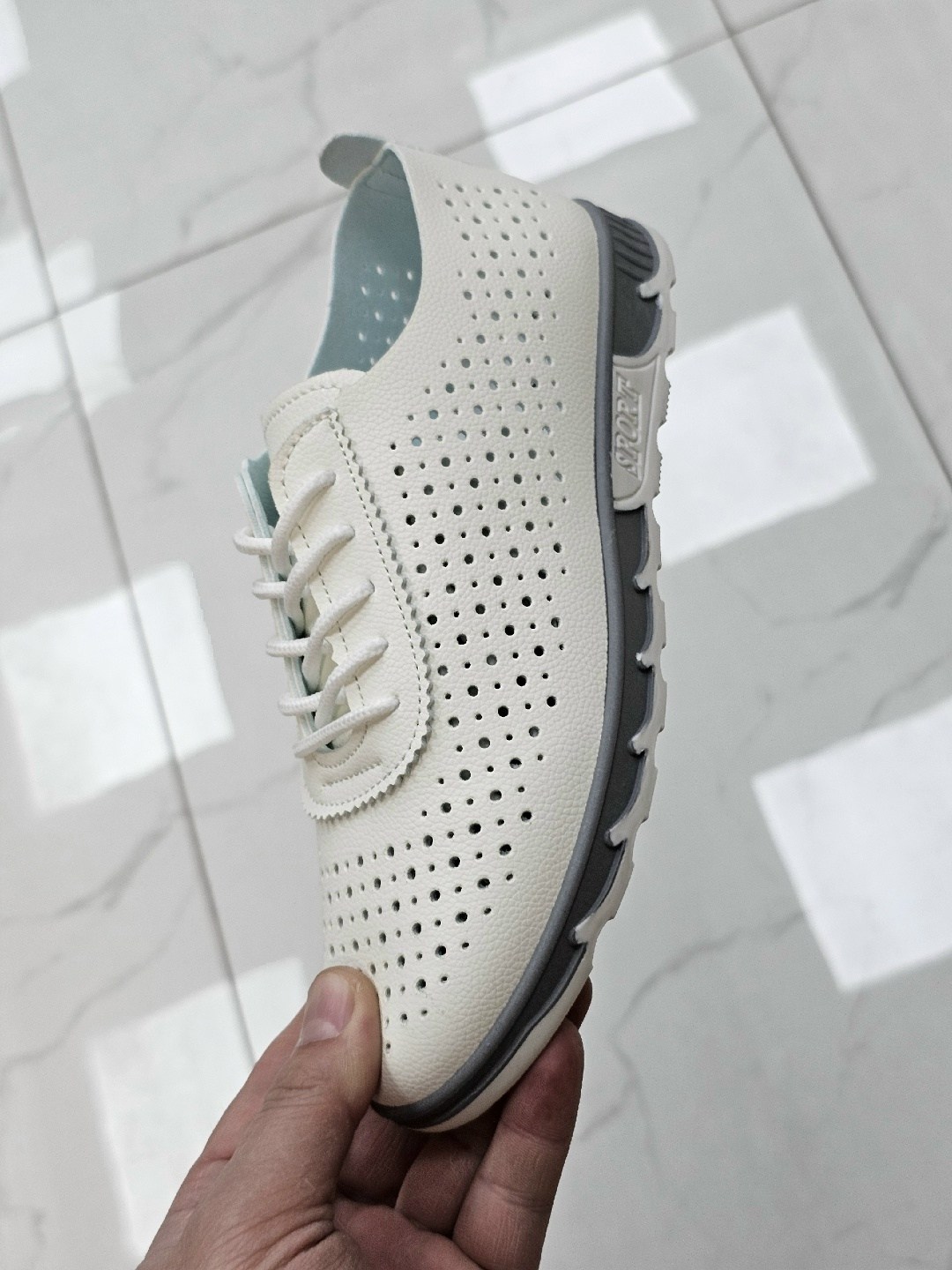 , женская,женские кроссовки,мокасины с перфорацией,обуви