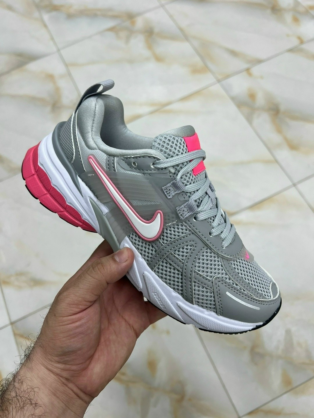 кроссовки adidas response cl,кроссовки adidas,кроссовки adidas response cl crystal white,кроссовки adidas response,adidas response cl