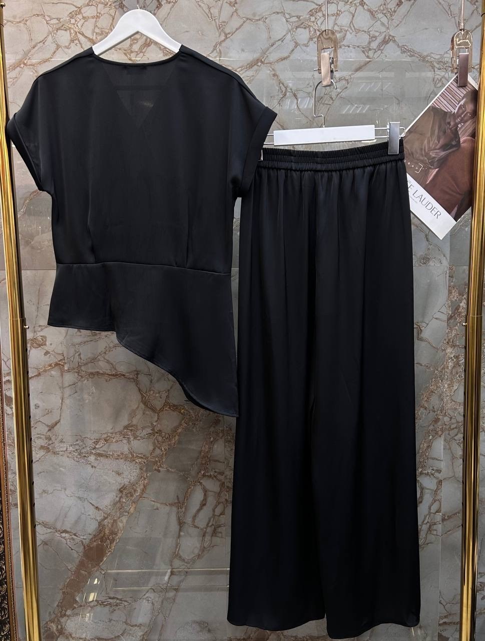 женский брючный костюм двойка,костюм женский брючный,брючный костюм элегантный,женский костюм с широкими брюками,женский костюм