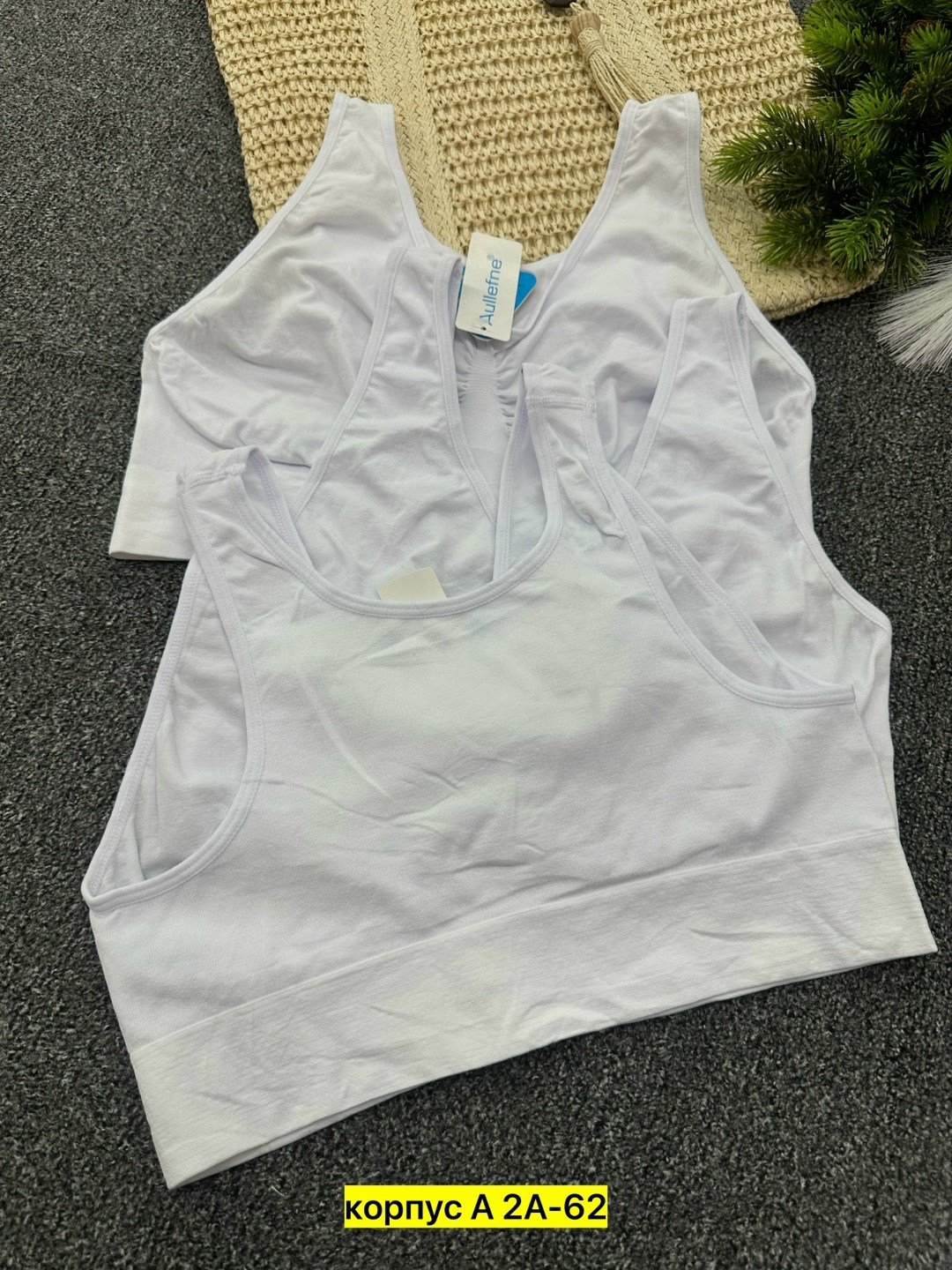 бюстгальтер,топ женский,спортивные бюстгальтеры,бесшовные бюстгальтеры,бюстье