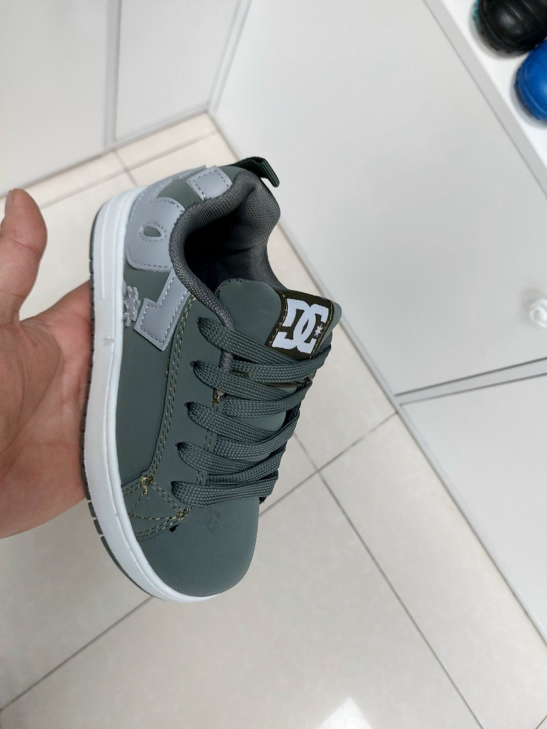 кроссовки dc shoes court graffik,кроссовки dc court graffik кеды dc shoes,кроссовки dc shoes кеды дутые спортивные диси dc shoes цвет черный,,детские кеды dc court graffik dc shoes черный