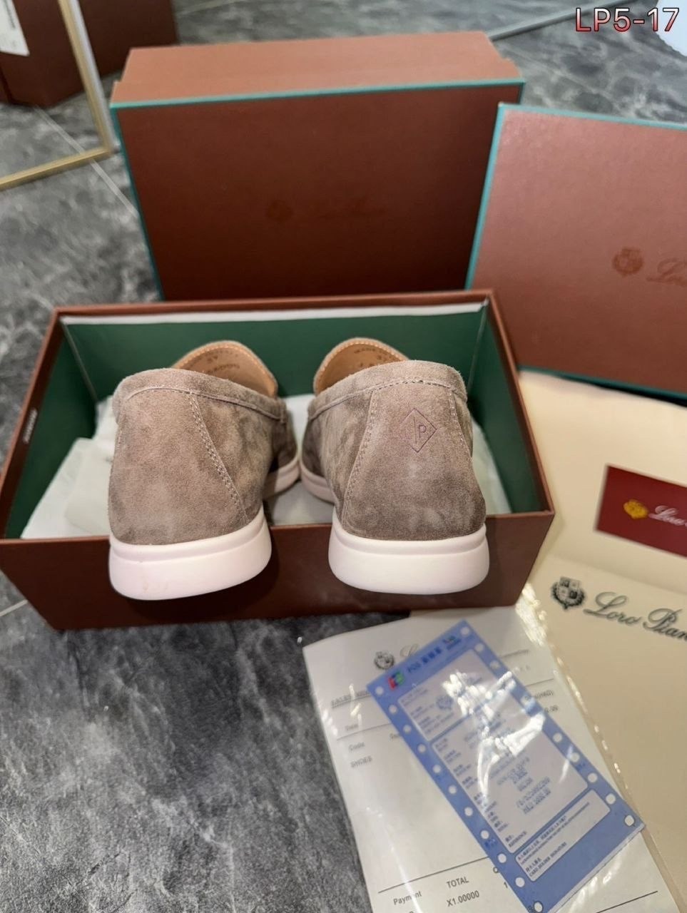 замшевые лоферы summer walk loro piana серый,,мокасины,loro piana лоферы,лоро пиано  женская лоферы