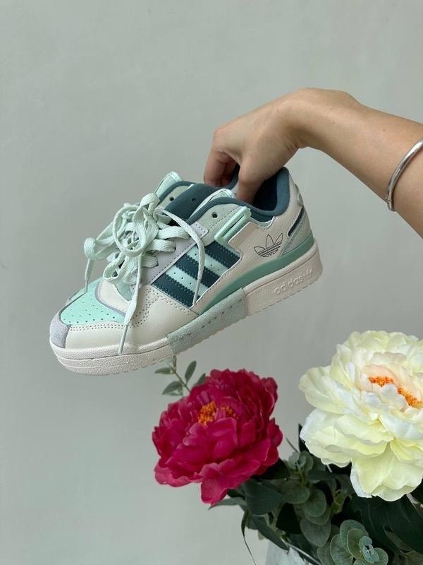 кроссовки adidas,кроссовки адидас,женские кроссовки adidas,кроссовки адидас кампус женские,