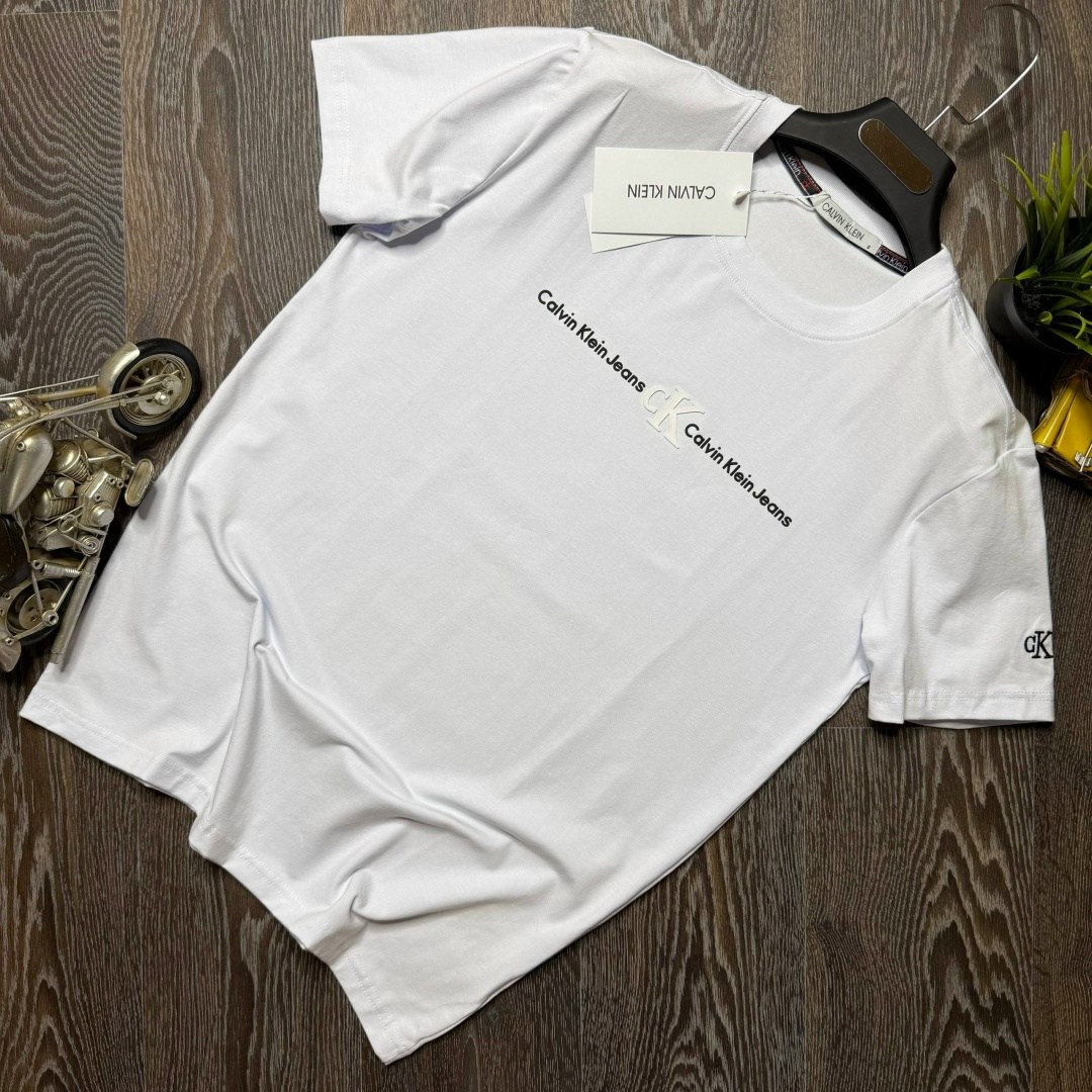 футболка calvin klein мужская,хлопковая футболка с логотипом calvin klein,футболки мужские,комплект футболки,черная мужская футболка с круглым вырезом calvin klein