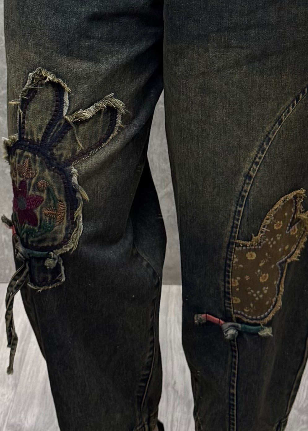 джинсы с вышивкой,джинсы женские с вышивкой,женские джинсовые шаровары с вышивкой,шаровары джинсы,джинсовые брюки