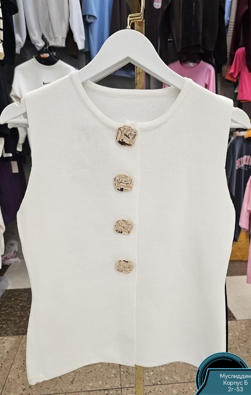 жилетка женская,женский жилет,жилет,трикотажный жилет,вязаный жилет женский