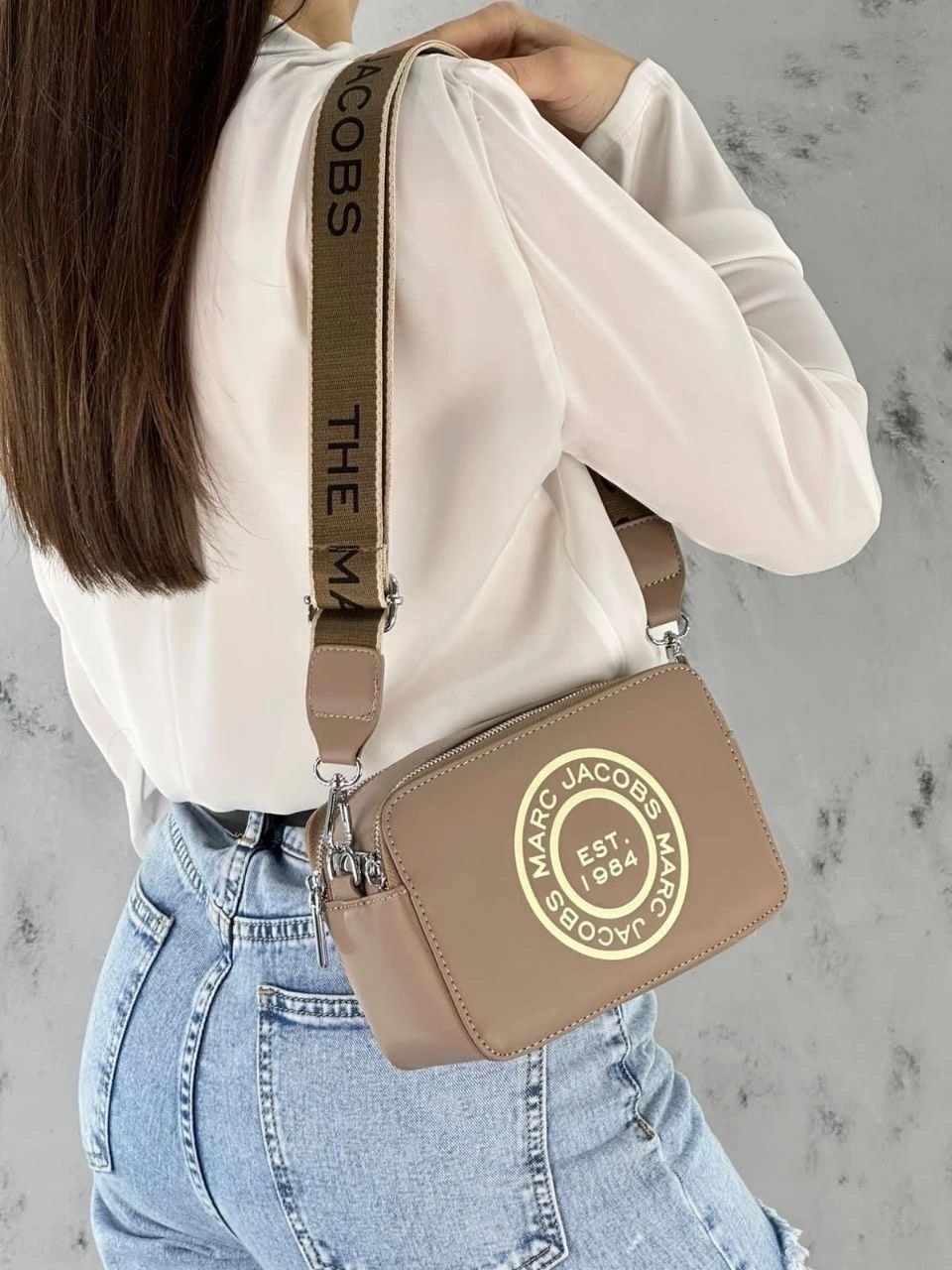 сумки через плечо marc jacobs,женская сумка через плечо marc jacobs,брендовые сумочки,marc jacobs сумка,сумка кросс боди marc jacobs