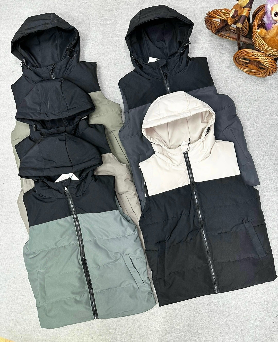 жилетка детская,жилет детский,жилетка безрукавка,стильная жилетка,жилетка