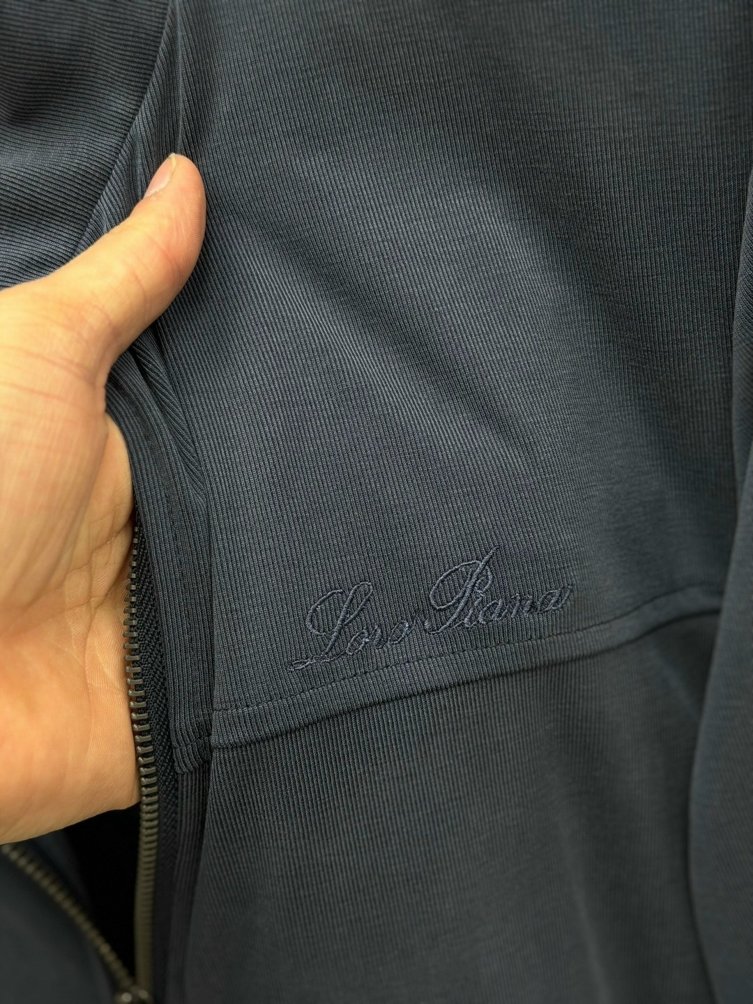 спортивный костюм brunello cucinelli,прогулочный костюм brunello cucinelli,костюм brunello cucinelli,спортивный костюм loro piana,спортивный костюм мужской loro piana