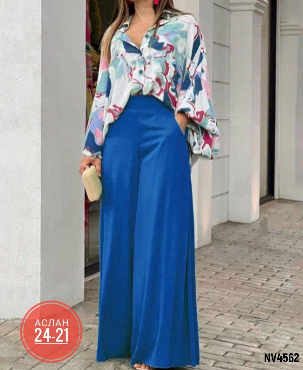 широкие брюки,стильные наряды,женские широкие брюки,брюки с широкими штанинами,повседневный костюм