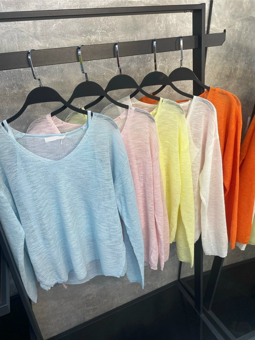 вязаная кофта,джемпер мохеровая паутинка цвета "туман",кофта паутинка,свитер паутинка из мохера,джемпер паутинка тонкий мохер оверсайз