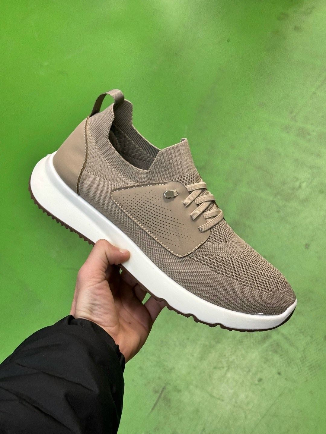 ,кроссовка мужской,мужские кроссовки,черные кроссовки,мужские текстильные кроссовки