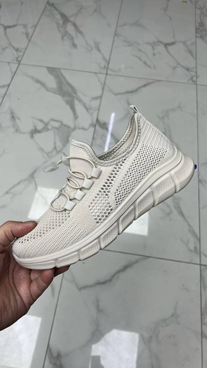 кроссовки,женские кроссовки,,кроссовки облегченные,летние кроссовки