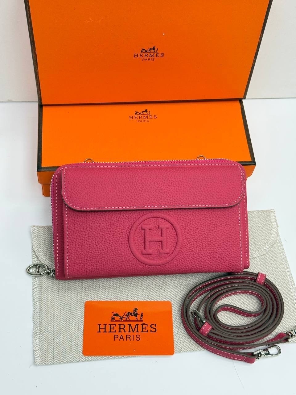 hermes кошелек,hermes клатч,портмоне hermes натуральная кожа hermes 223108230,портмоне hermes натуральная кожа,мужской клатч hermes