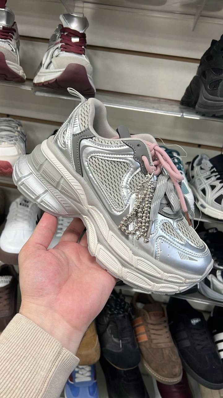 массивные кроссовки женские,женские кроссовки,массивные кроссовки,кроссовки женские черные,кроссовки женские толстые низкие benzi черный