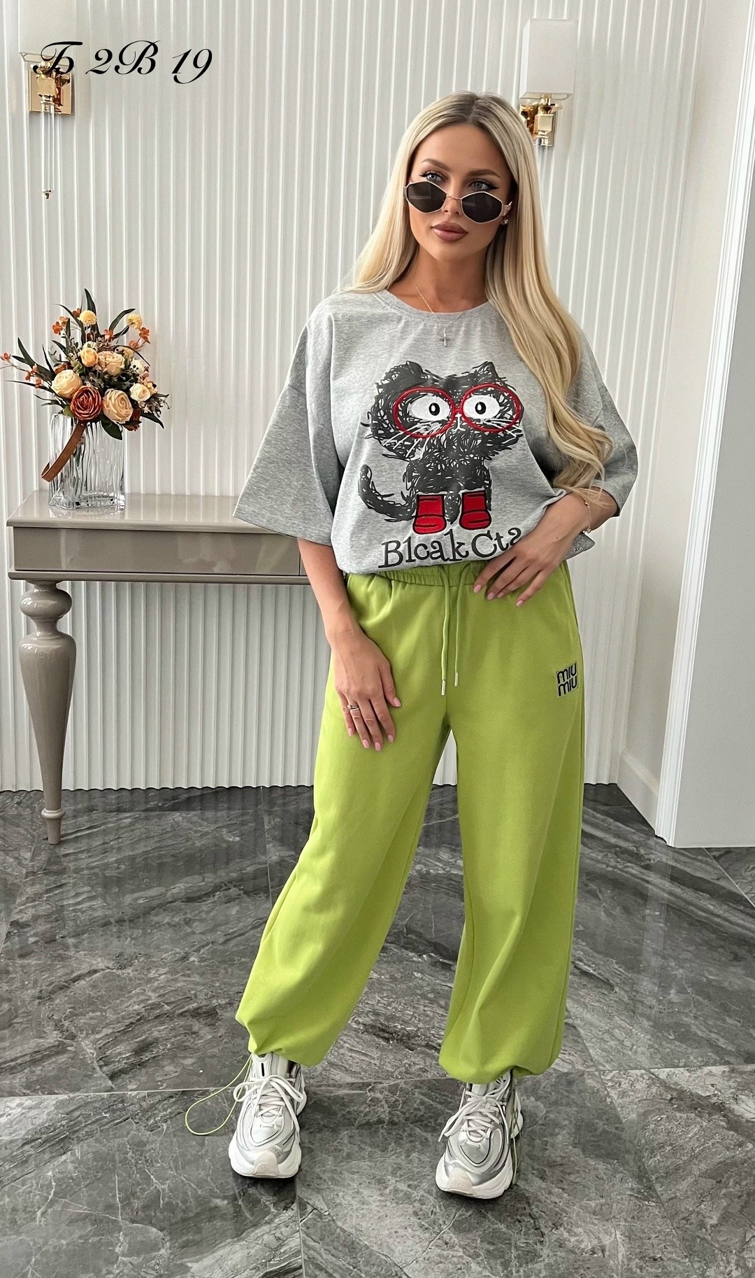 футболки женская,женская кофта,стильная футболка,кофта свитшот,