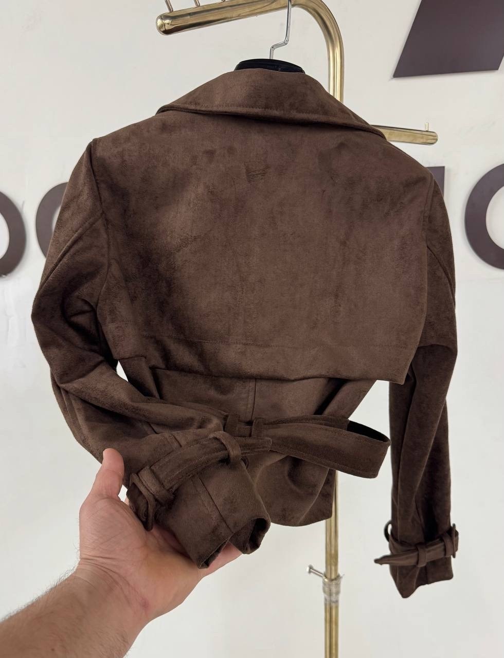 косуха кожаная куртка оверсайз saint shine,куртка косуха замшевая коричневая с поясом tadari,замшевая куртка,куртка женская замшевая,куртка косуха женская оверсайз с поясом коричневая