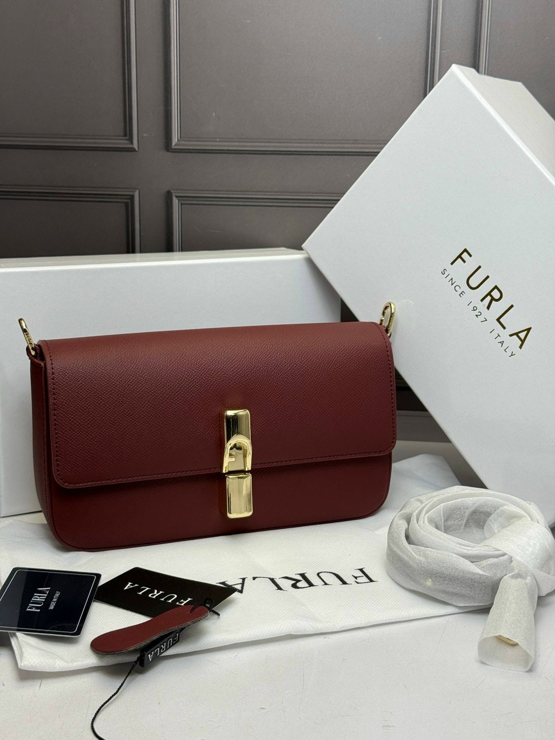 сумка furla,сумка женская furla,сумка фурла,женская сумка,сумка фурла упаковка