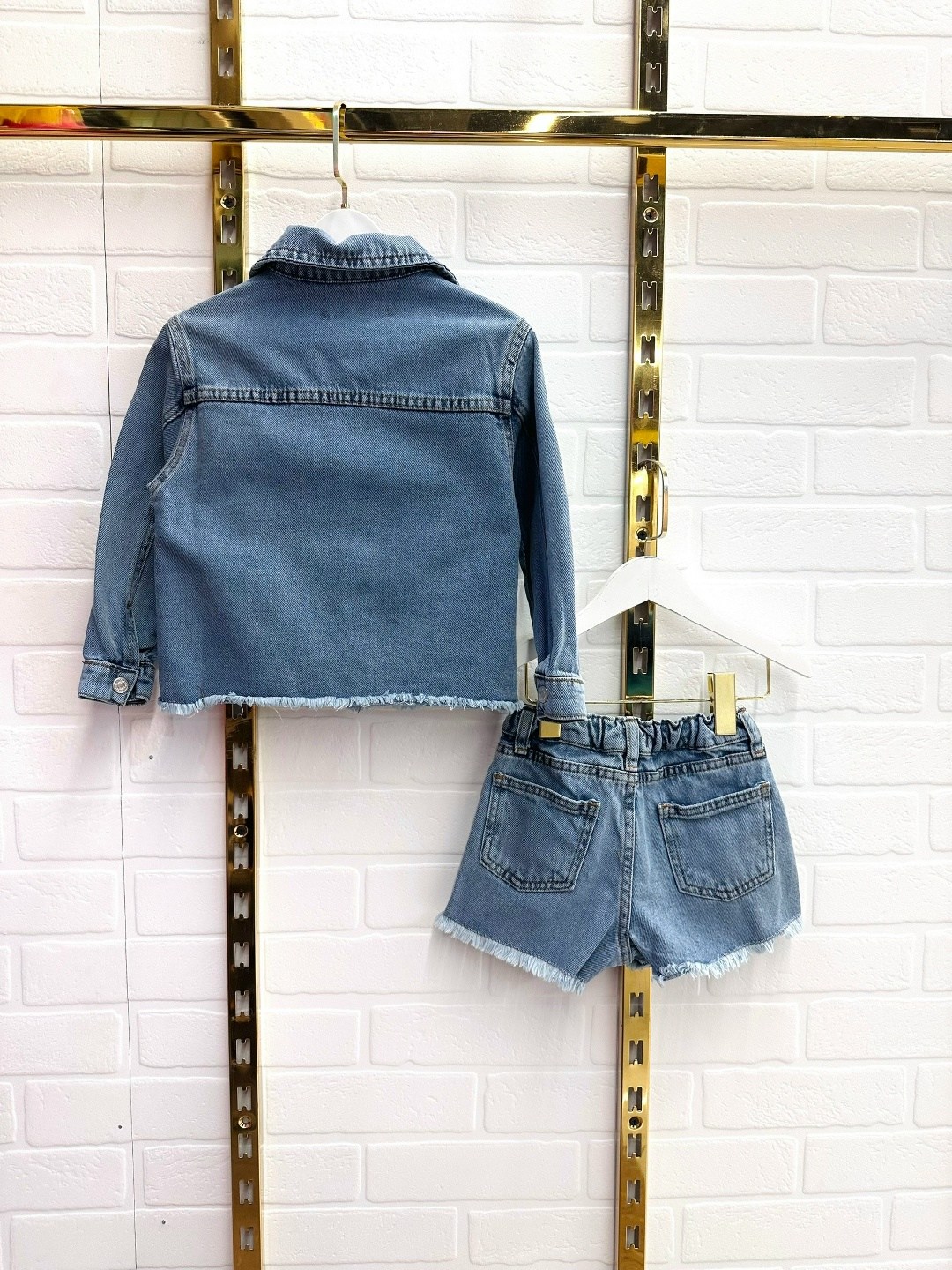 ребенок,джинсовая куртка для девочек,мода дети,стильные дети,детская мода