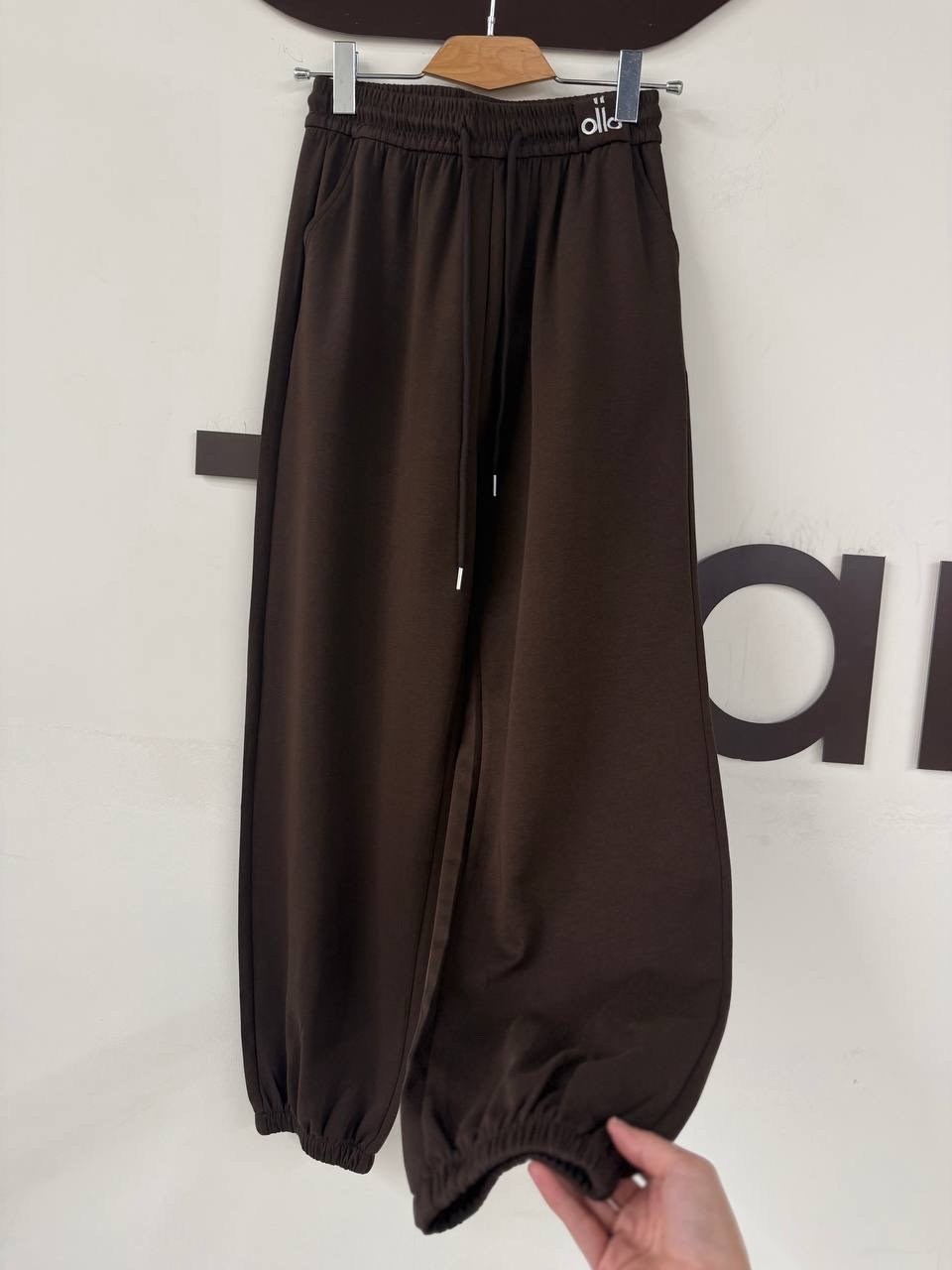 спортивные брюки,брюки джоггеры,трикотажные спортивные штаны country moment серый,спортивные штаны,свободные брюки