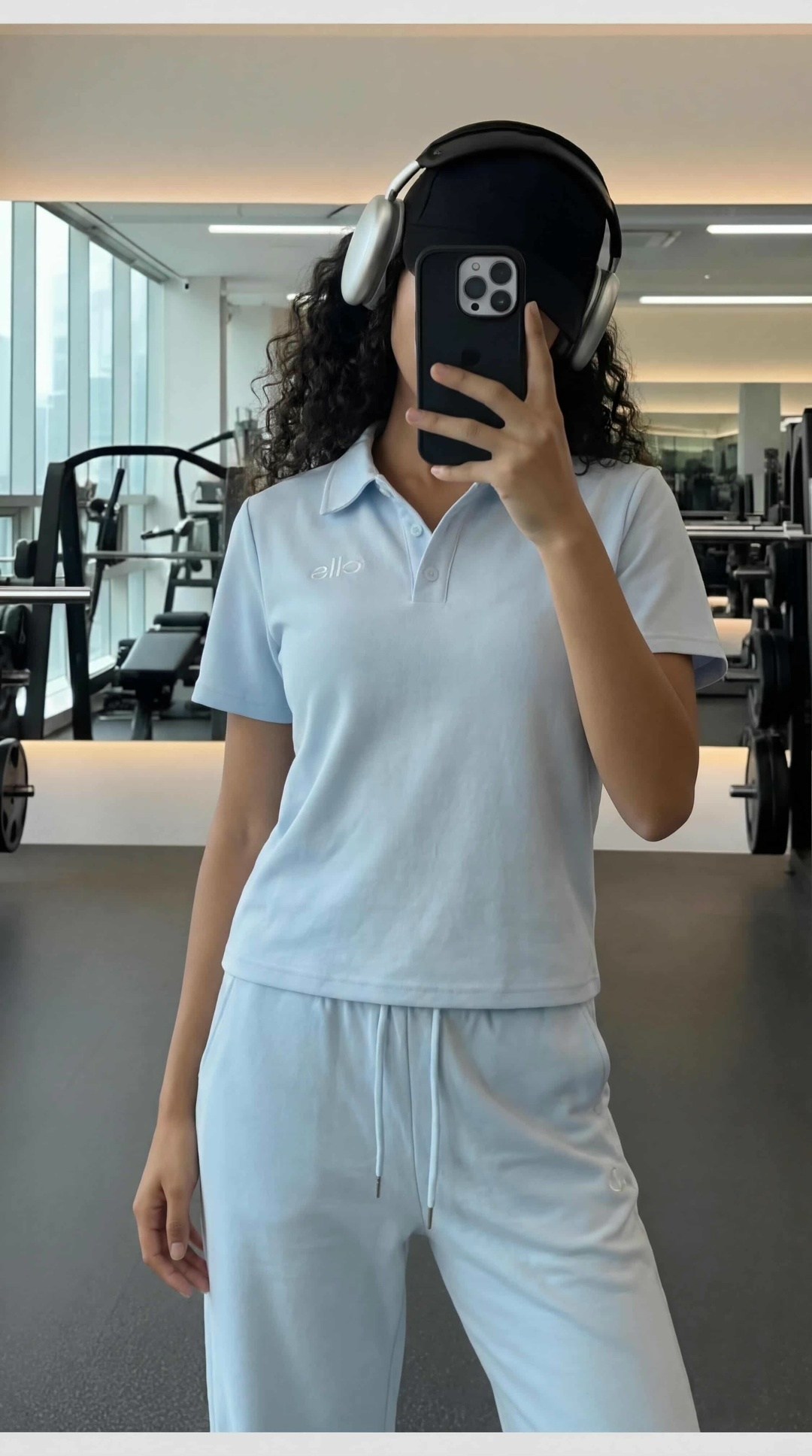 кудрявая девушка,женщин,девушка,красива девушка,curly hair model