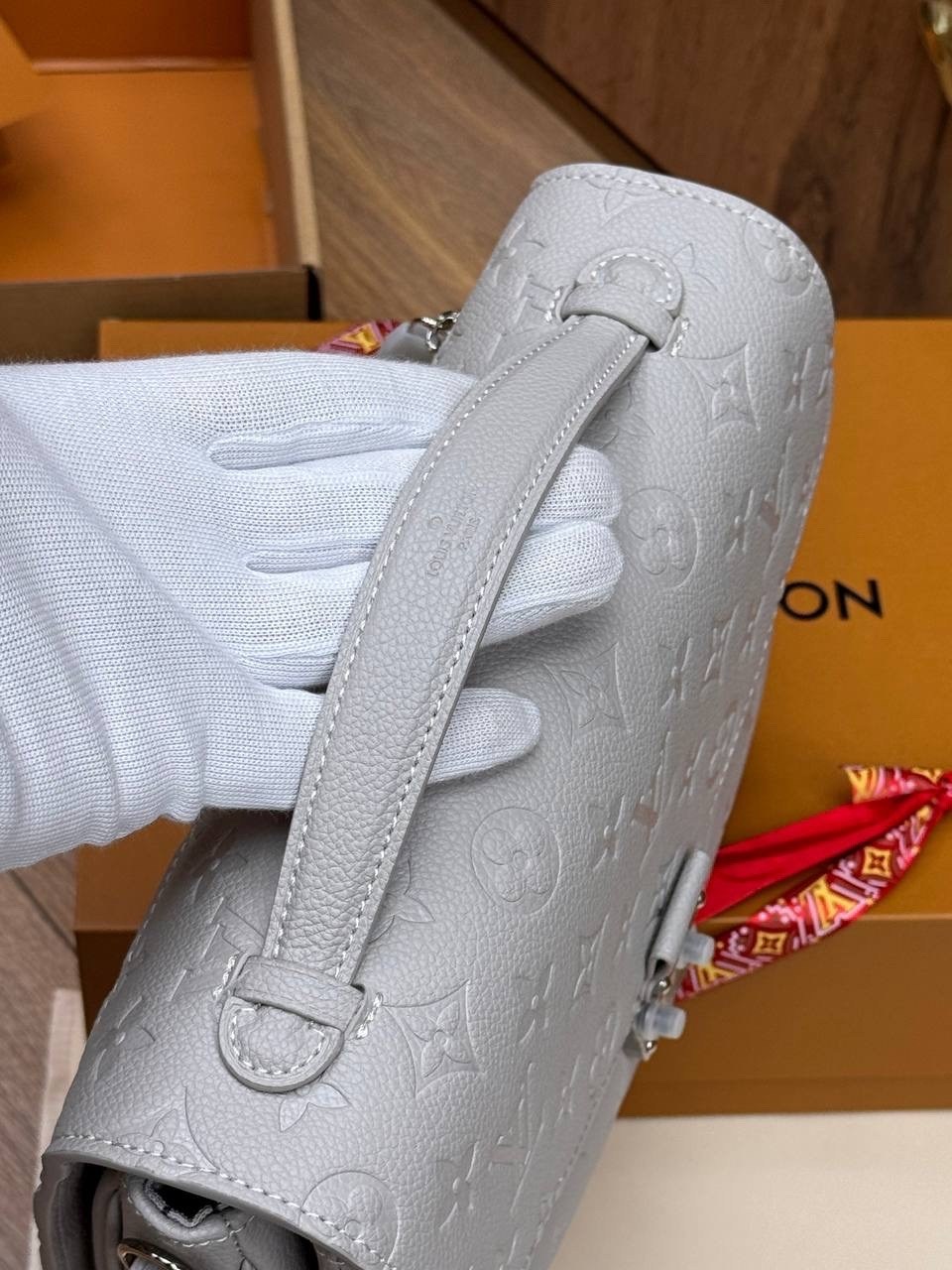 louis vuitton женская сумка,сумка louis vuitton,сумка louis vuitton pochette metis,louis vuitton pochette,louis vuitton сумка на плечо