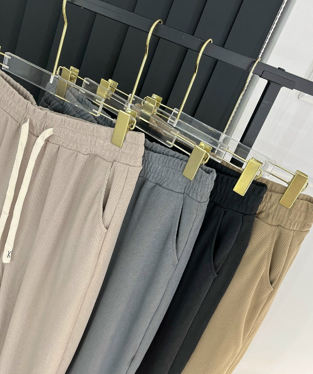 спортивные брюки,брюки спортивные женская,брюки джоггеры женские,женские штаны,брюки джинсы