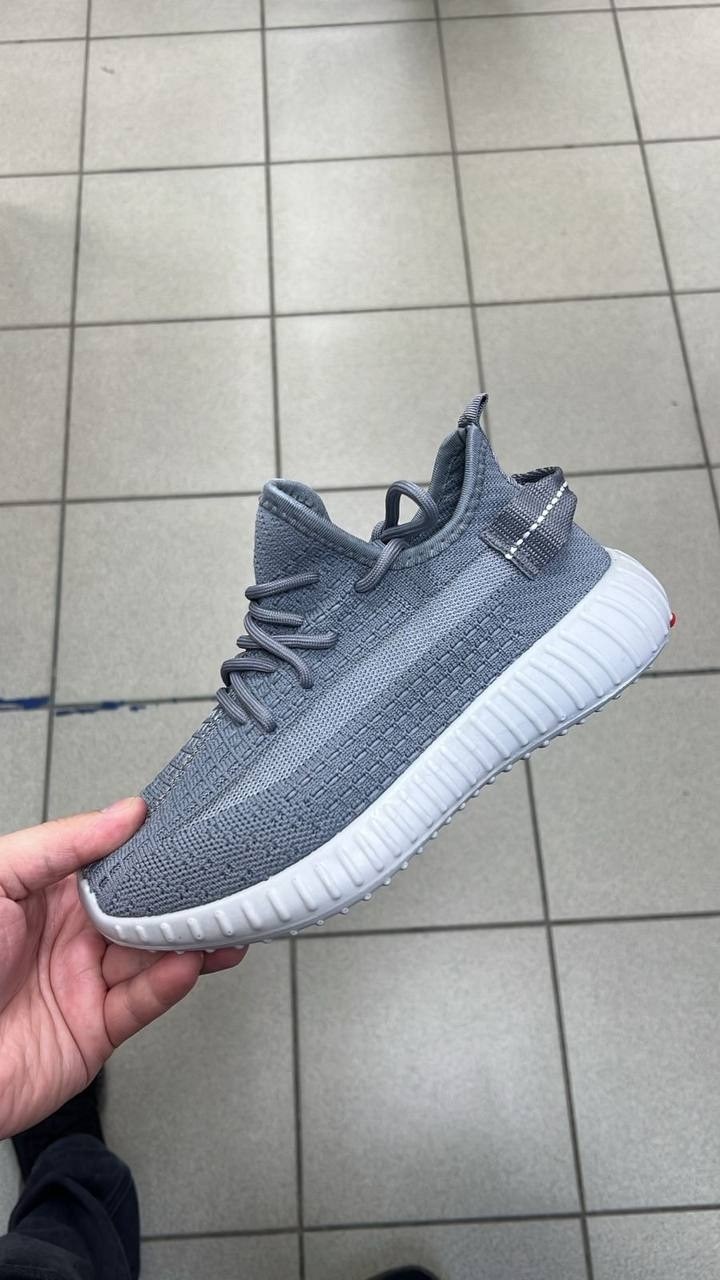 кроссовки изики,кроссовки,кроссовки изики женские настоящие,кроссовки женскиe,кроссовки женские изики