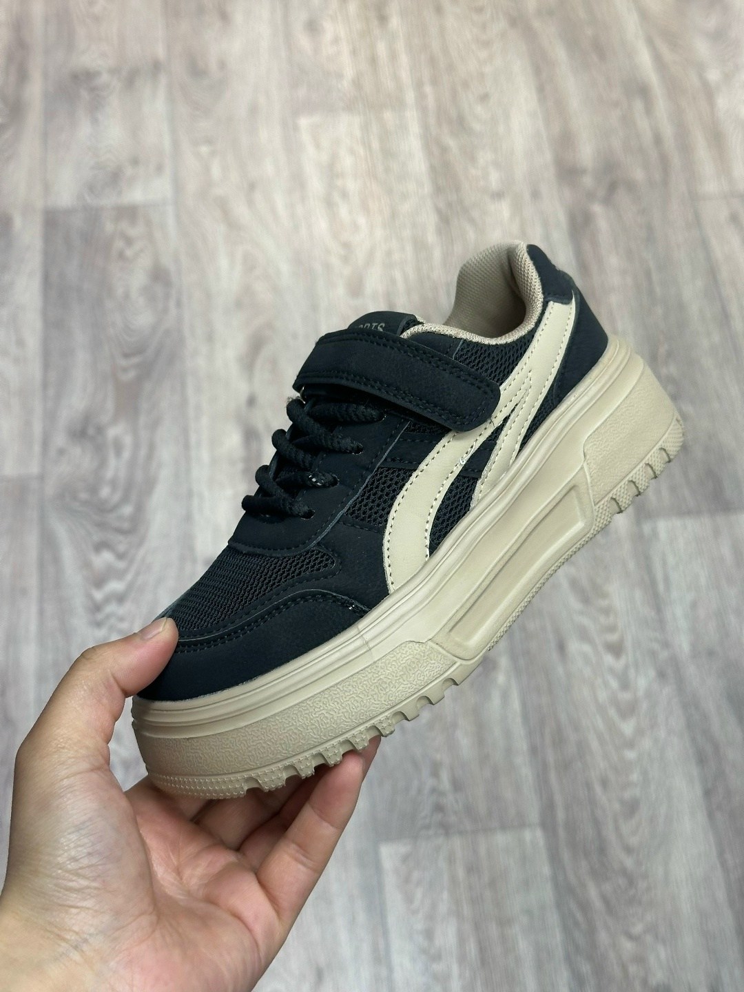 ,женские кроссовки,кроссовки эко,кроссовки adidas,кроссовка