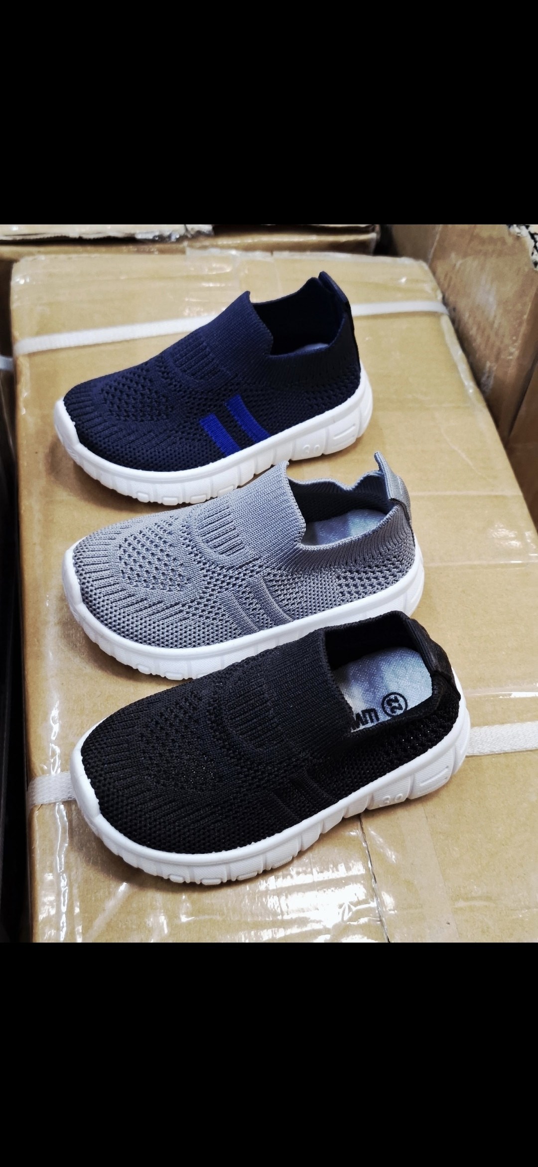 кроссовка детская,детские кроссовки,,кроссовки мальчику,слипоны детские