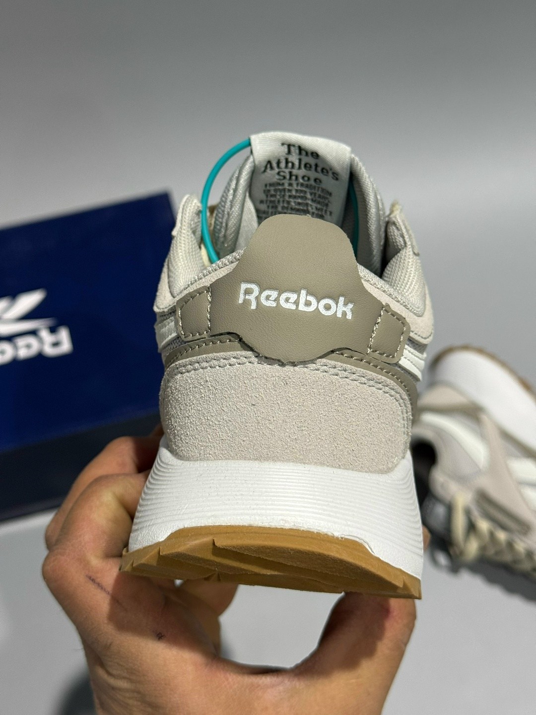 reebok кроссовки женские,кроссовки reebok,кроссовки reebok classic,кроссовки reebok classic leather legacy,кроссовки