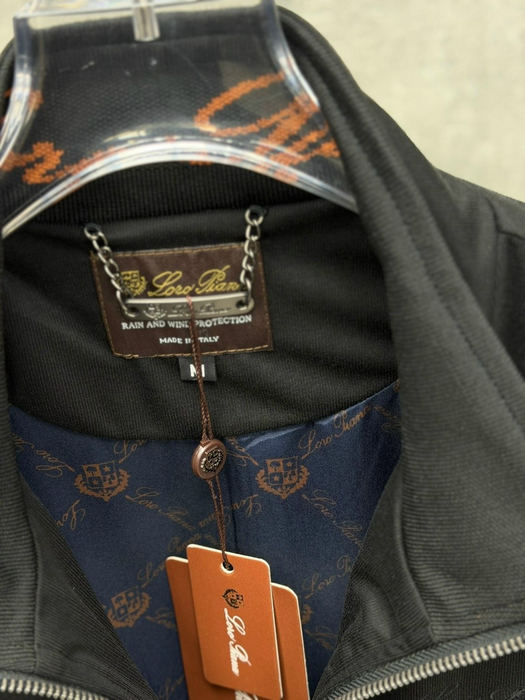 спортивный костюм brunello cucinelli,спортивный костюм loro piana,спортивный костюм мужской loro piana,мужские спортивные костюмы,спортивные костюм