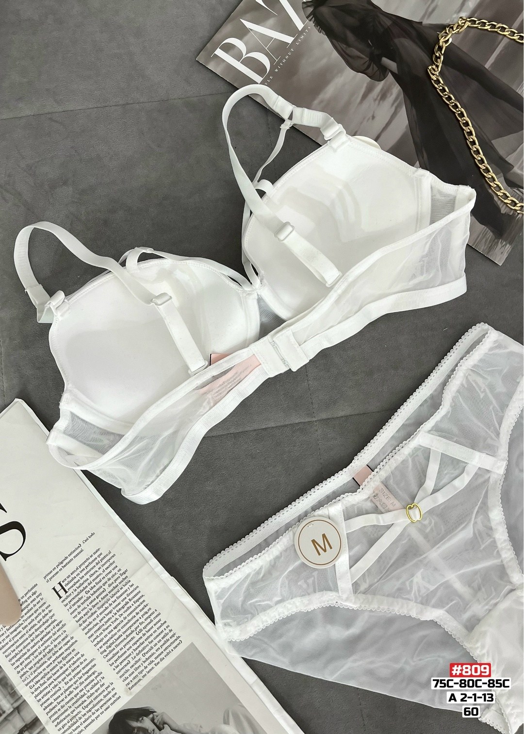 комплект женского нижнего белья,комплект нижнего белье красный,комплект нижнего белья,нижнее женское белье,комплект женского белья