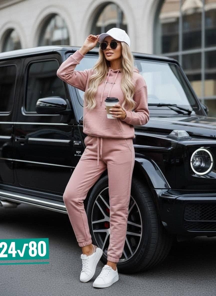 костюм женский спортивный на флисе,женский костюм на флисе,спортивные костюмы на флисе,женский спортивный костюм,модные костюмы