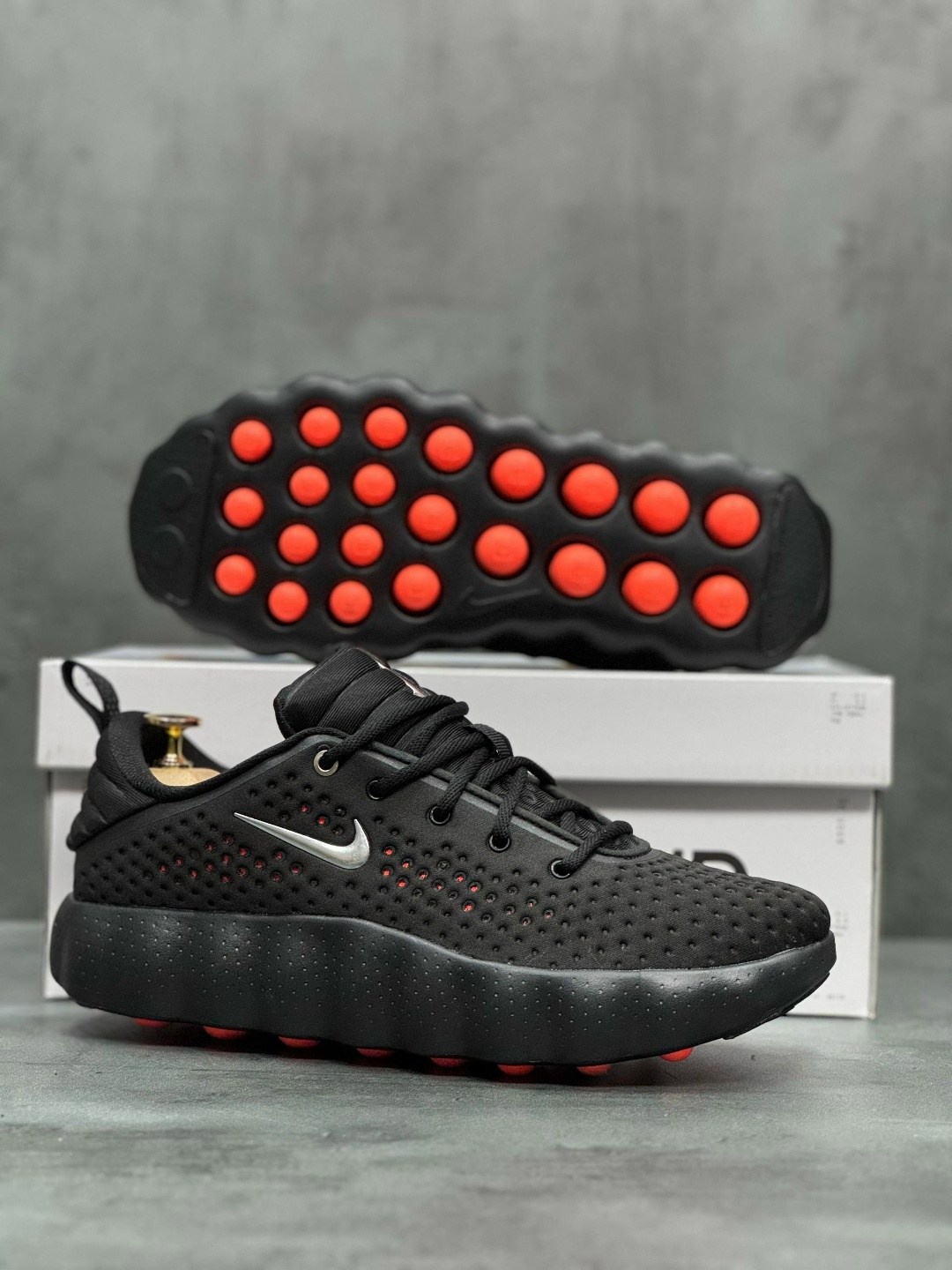 кроссовки,кроссовки nike,,кроссовки черные,nike mind 002