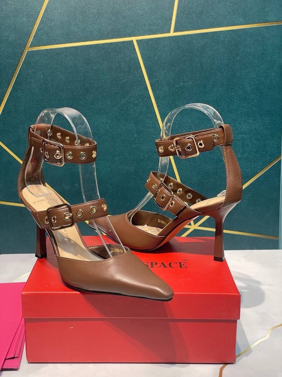 ,valentino туфли,валентино туфли,женские босоножки,валентино туфли братц