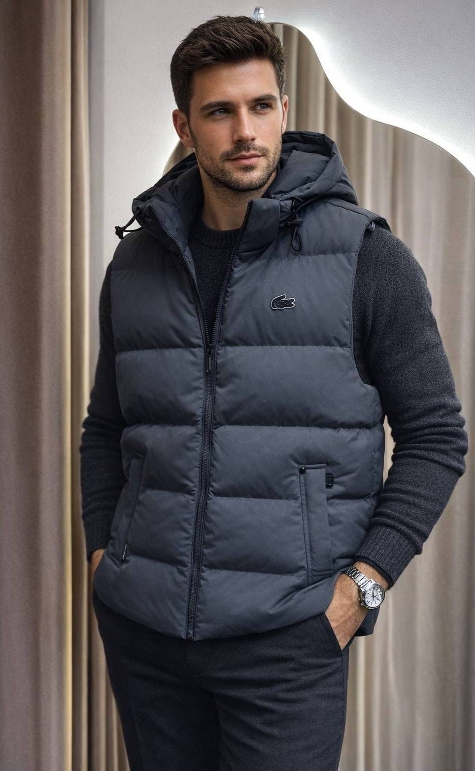 жилетка moncler,жилет монклер мужской,moncler жилет,жилет мужской,мужская жилетка