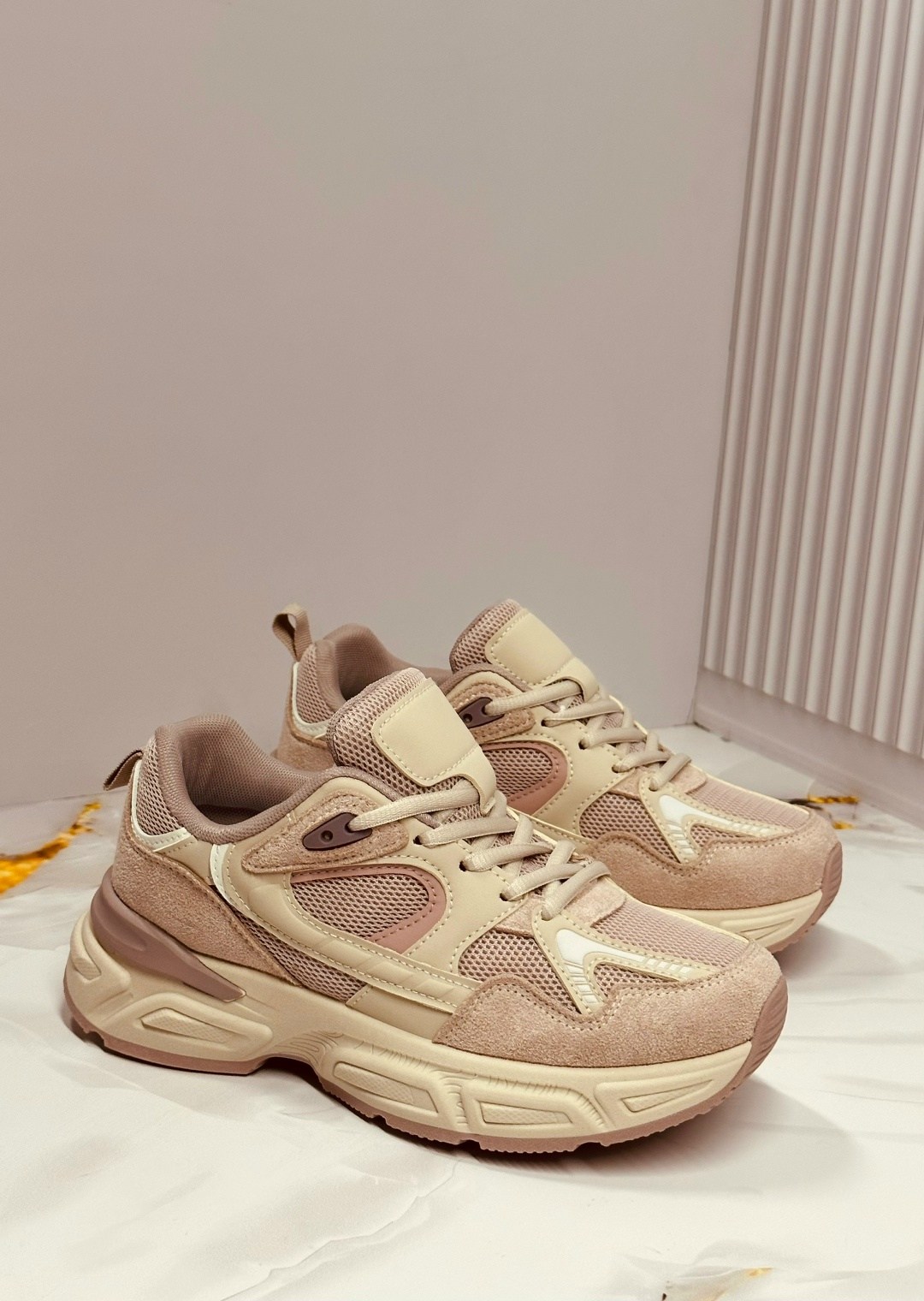 кроссовки женскиe,кроссовки,массивные кроссовки,,кроссовки для женщин