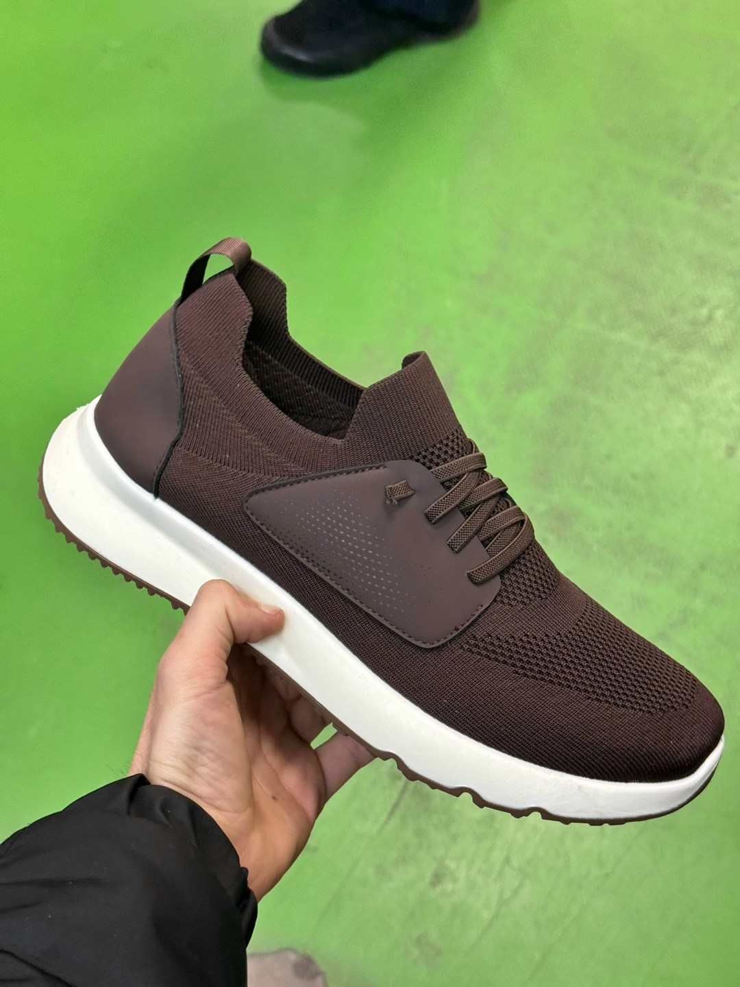 ,кроссовка мужской,мужские кроссовки,черные кроссовки,мужские текстильные кроссовки