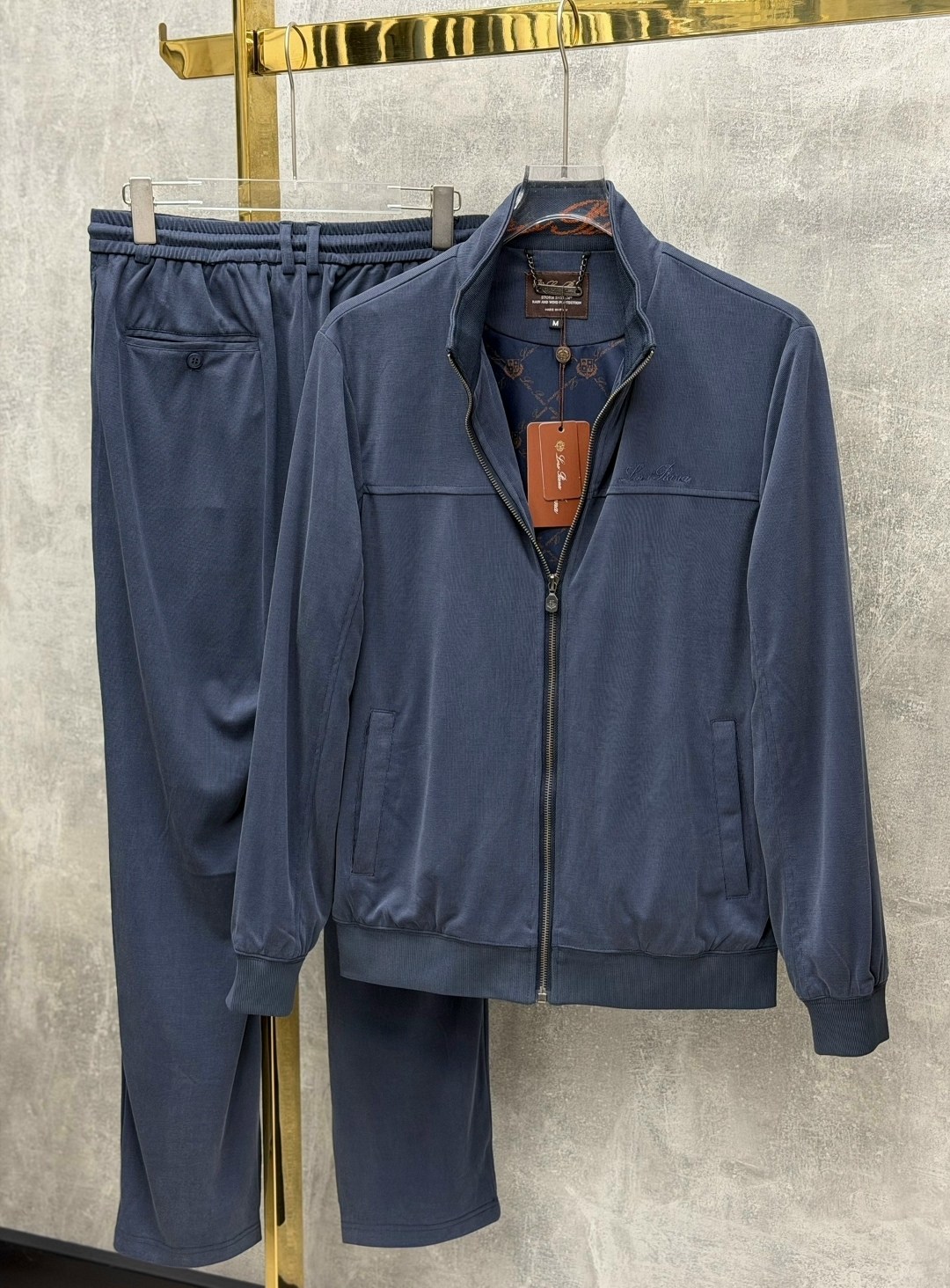 спортивный костюм brunello cucinelli,прогулочный костюм brunello cucinelli,костюм brunello cucinelli,спортивный костюм loro piana,спортивный костюм мужской loro piana