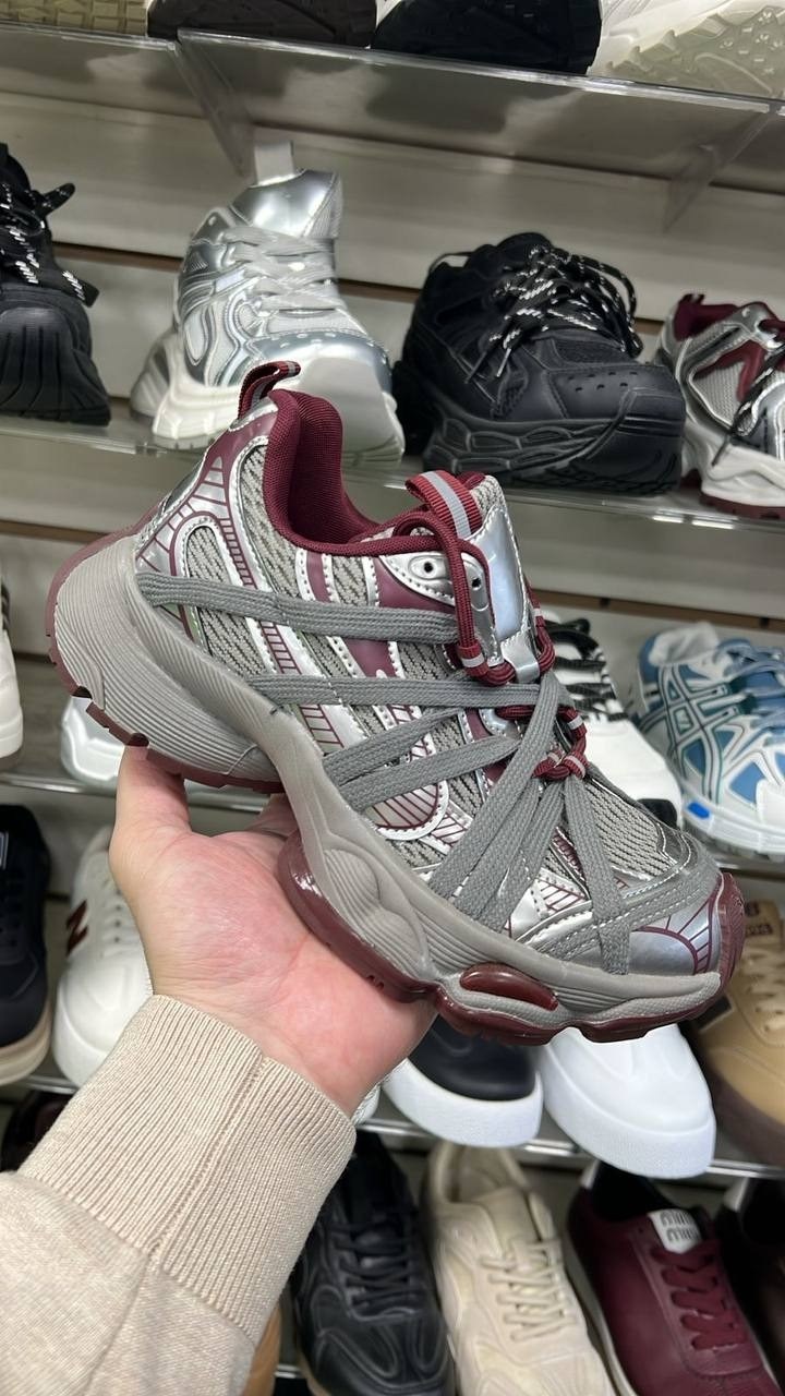 массивные кроссовки женские,женские кроссовки,массивные кроссовки,кроссовки женские черные,кроссовки женские толстые низкие benzi черный